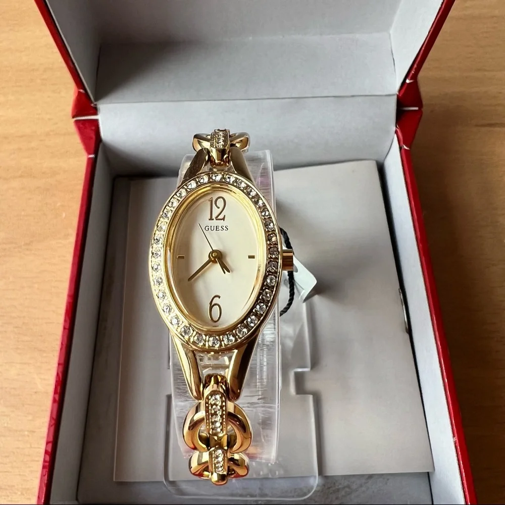 Brand New Women’s Gold Tone Guess Watch